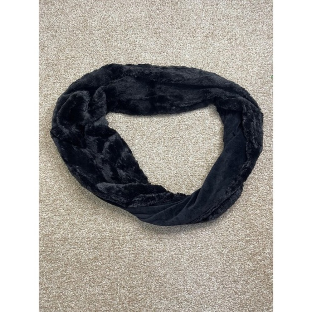 The North Face Fleece Scarf One Size Black Thermal Comfort Embroidered Logo‎